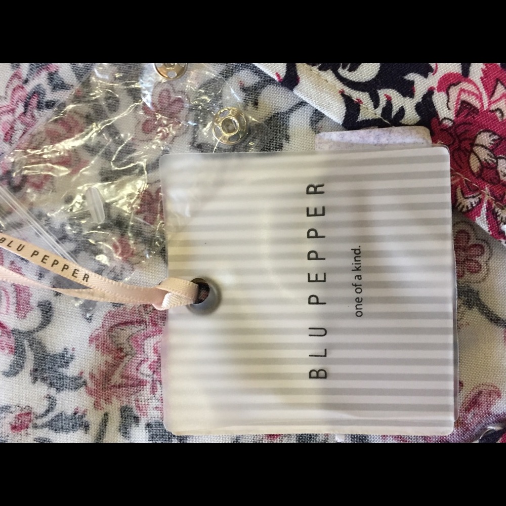 L/S Romper - Picture 2 of 6